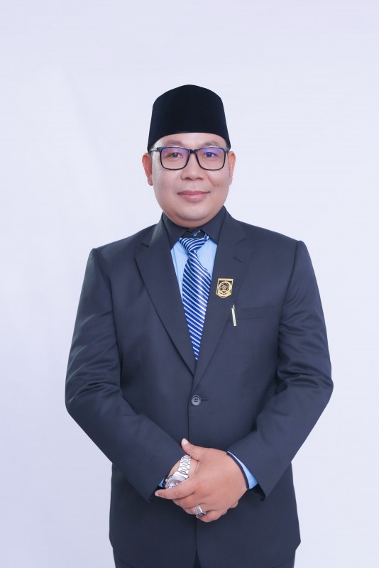 Foto Muh. Husni Mubarok (Dewan HM)- Anggota DPRD Lotim Dapil 5 Fraksi Gerindra